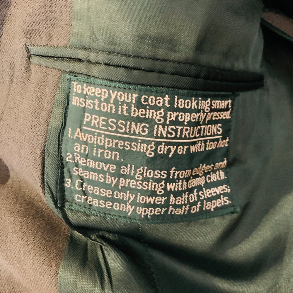 Vintage US Army WWII Jacket Authentic Military Co… - image 9